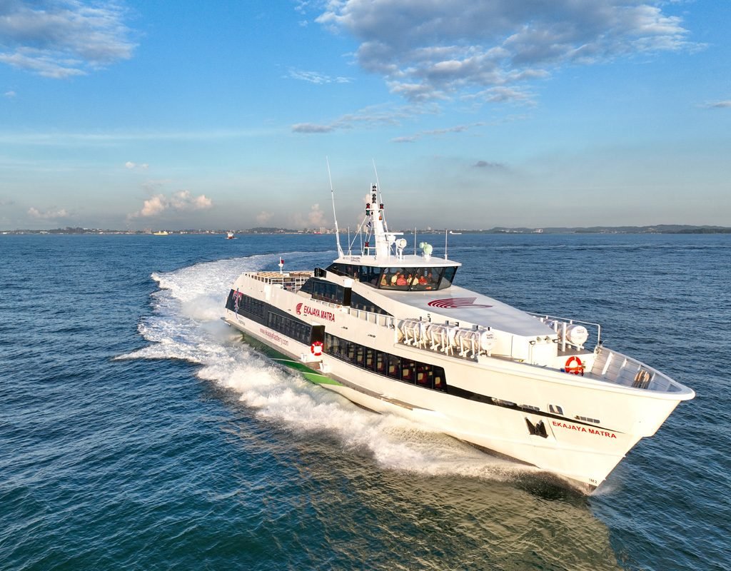fast boat eka jaya
