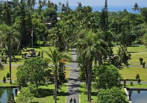 taman ujung